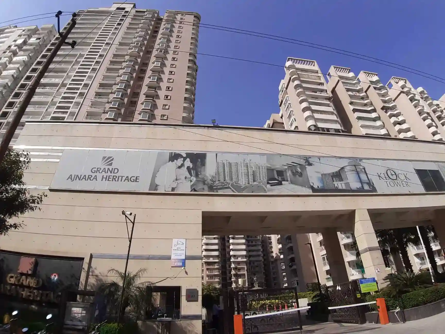 Ajnara Grand Heritage Sector 74 Noida