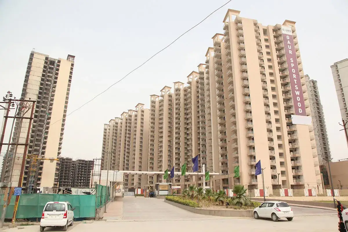 Gaur Sportswood Building View
