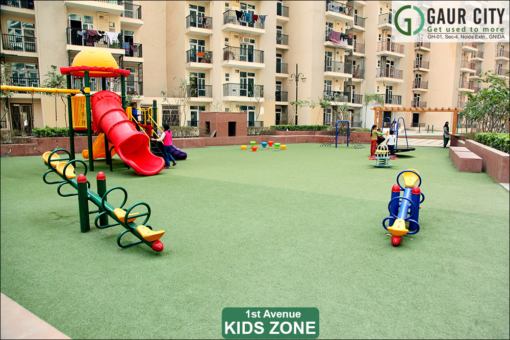 gaur city 1st avenue kids play area