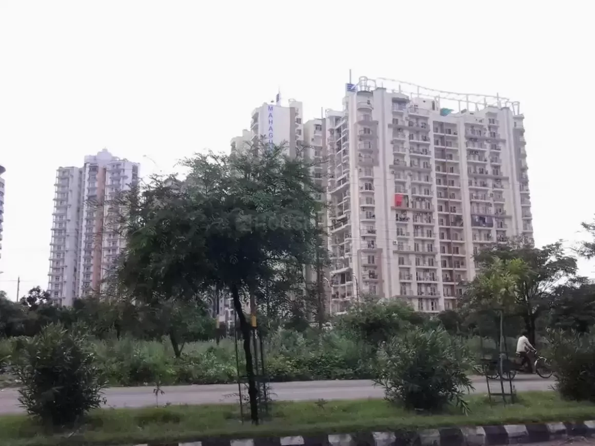 Mahagun Marvella Actual Society View